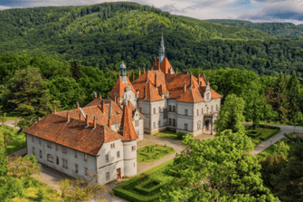 Палац графів Шенборнів