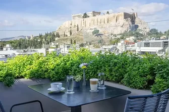 Top 10 καλύτερα εστιατόρια στην Αθήνα το 2025