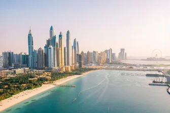 دليل إمارة دبي: التاريخ، الاقتصاد، وأبرز المعالم السياحية