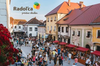 Četrtki na trgu v Radovljici