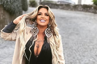 Cláudia Nayara