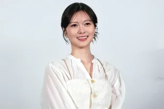 白石麻衣 (Shiraishi Mai)