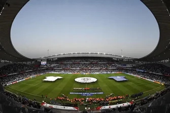 نادي العين: إرث من البطولات وفخر الإمارات