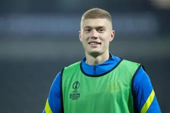 Артем Довбик