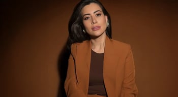 Раміна Есхакзай: біографія, фото, особисте життя