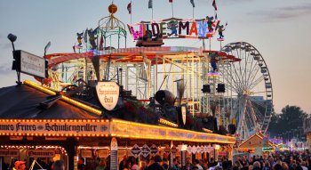 Feiern des Frühlingsfestes in Deutschland