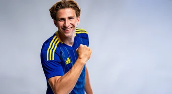 Ілля Забарний: біографія, статистика виступів