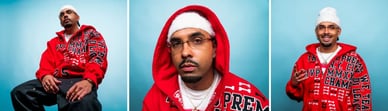 Três retratos de Mizzy Miles com um casaco vermelho da Supreme e um gorro branco sobre um fundo azul