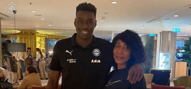 Samu Aghehowa: relação com a mãe