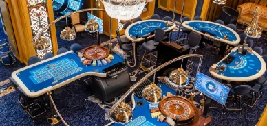 Stoly na ruletu a poker