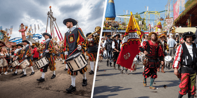 Trommler und Fahnenträger in traditioneller Tracht beim Umzug des Cannstatter Volksfests in Stuttgart