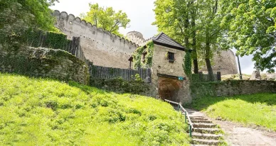 Zamek Chojnik w literaturze Zamek Chojnik i literaturza