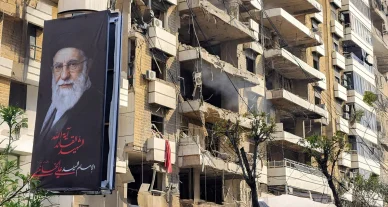  آثار غارة في بيروت