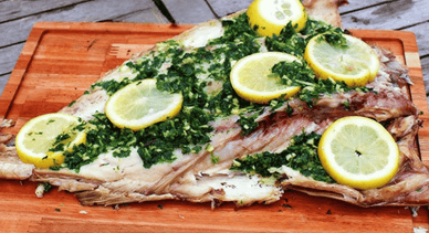 Corvina a la parrilla, излюбленное блюдо жителей Монтевидео