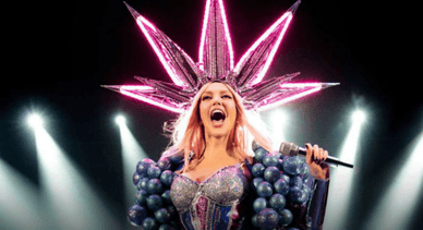 Оля Полякова на Сорочинському ярмарку