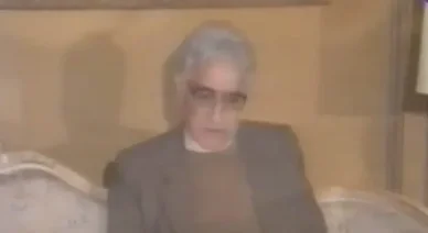 Dernière apparition de Abdelmalek Benhabylès, figure marquante de la vie politique algérienne.