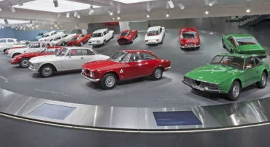 Esposizione di automobili Alfa Romeo Museo Alfa Romeo