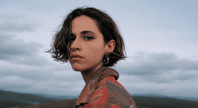 Raquel Martins: cantora independente e criativa com um toque londrino