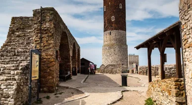 Architektura zamku w Chęcinach