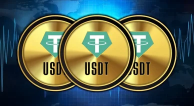 Pièces dorées USDT alignées, symbole de stablecoin et de stabilité des prix.