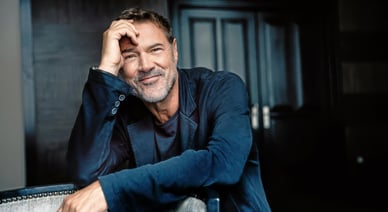 Sebastian Koch – erfahrener Schauspieler, bekannt für seine dramatischen Rollen