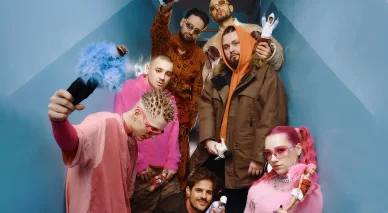 Young Leosia utwor “Malibu Barbie”