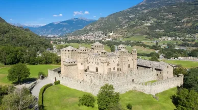 Castello di Fénis nel comune di Fénis Castello di Fénis Valle d'Aosta