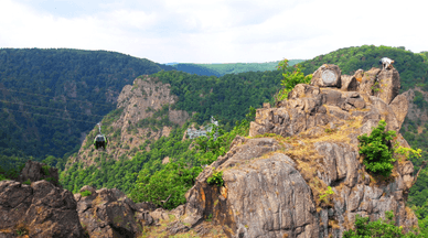 Berglandschaften und Burgen der Region Harz