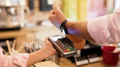 Bank of Ireland customers can  pay for goods using Apple Pay
