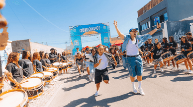 Público no festival O Sol da Caparica