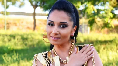 Énekesnő Nótár Mary Nótár Mary