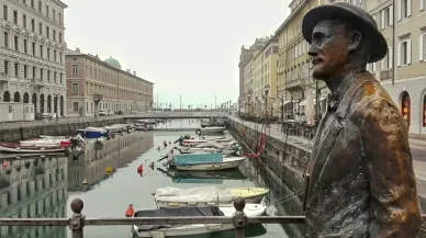 Monumento a Italo Svevo a Trieste Monumento Italo Svevo