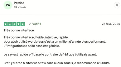 Avis client vérifié sur SiteW soulignant l’interface intuitive et l’intégration HelloAsso.
