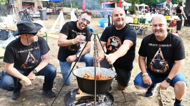 Több mint harminc főzőcsapat méri össze tudását a Gulyáskirály címért Nemzetközi gulyásfőző verseny
