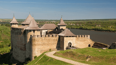 Хотинська фортеця — середньовічна укріплена споруда, розташована на березі річки Дністер у місті Хотин Чернівецької області