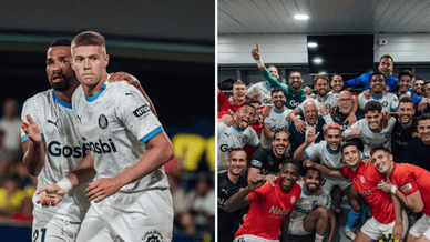 Артем Довбик зі своєю командою італійською «Ромою»