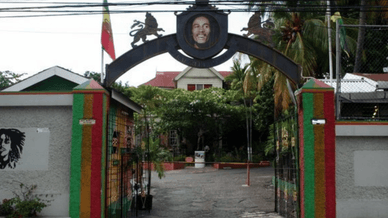 Роберт Неста