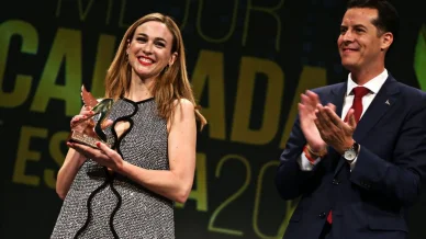 Marta Hazas recibe el premio Marta Hazas recibe el premio