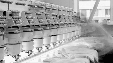 Процес виготовлення вишиванок