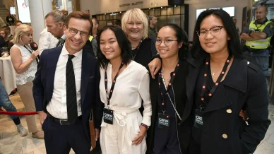 Ulf Kristersson med sina döttrar Ulf Kristersson med sina döttrar