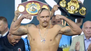 Oleksandr Usyk at the weigh-in ceremony before a fight