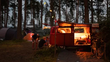 Camping & logi Camping & logi