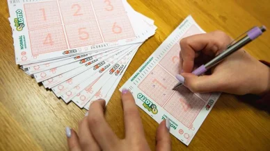 ötöslottó nyeremény