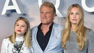 Dolph Lundgren med sina döttrar Ida och Greta