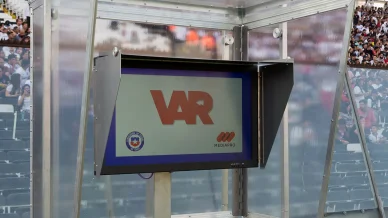 Video Assistant Referee (VAR) Video Assistant Referee (VAR)