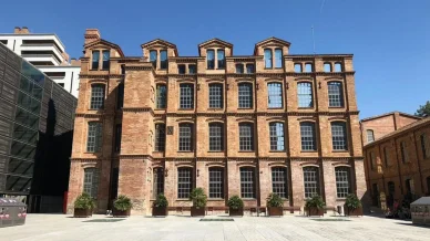 Universidad Pompeu Fabra Universidad Pompeu Fabra - universidad pública de España