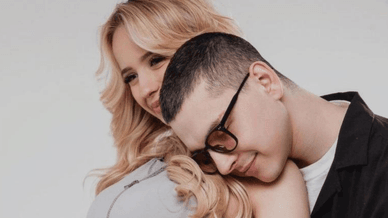 Парфенюк та вагітна Каріна Вишнякова