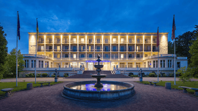 «Мармуровий палац»