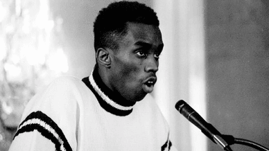 P. Diddy в юності спілкується з журналістами після трагічної тисняви