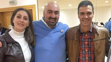 Koldo García con Patricia Úriz y Pedro Sánchez